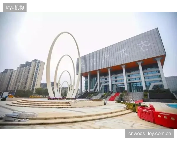城市体育公园的建设热潮背后，是“重建设、轻运营”思路导致的巨大公共资源闲置